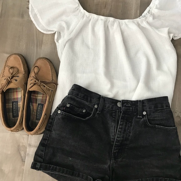 Off shoulder top - Picture 3 of 3